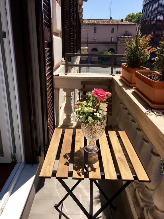 Bed and Breakfast 900 Piazza del Popolo Roma Esterno foto